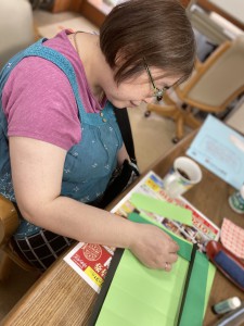 A21972B3-8D86-408B-8C36-C6BA516E61C9