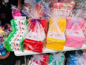 牛乳パック素材いす