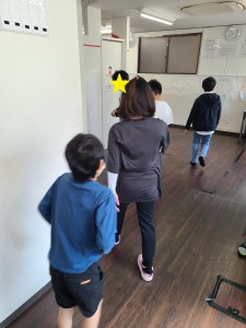 LINE_ALBUM_20220503 パン探しゲーム_220505_4